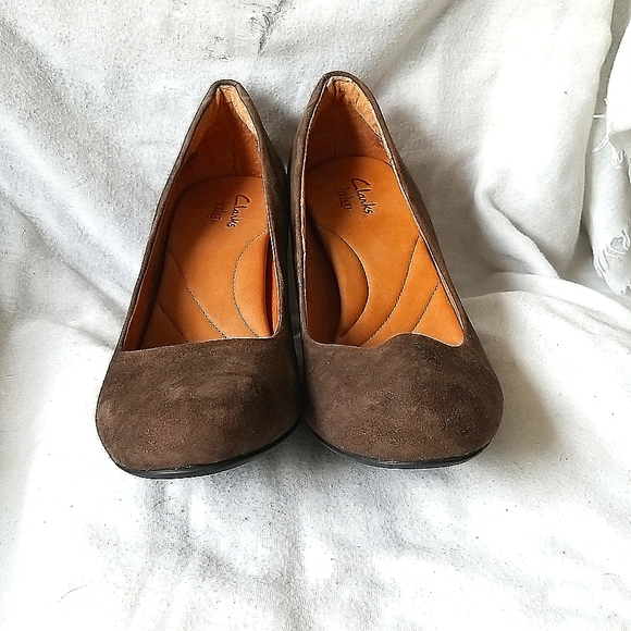 Ladies Clark's Indigo high heeled shoes - Picture 3 of 5